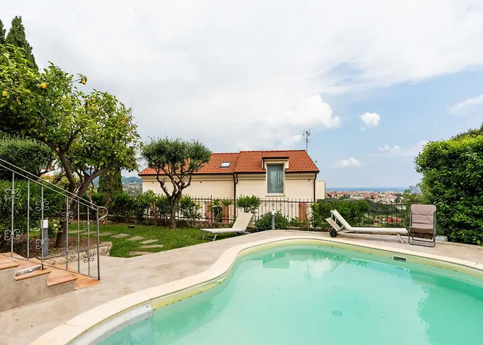 Pineland By Interhome * Boissano